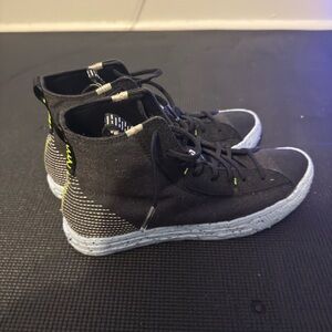 Converse 10.5 size men’s